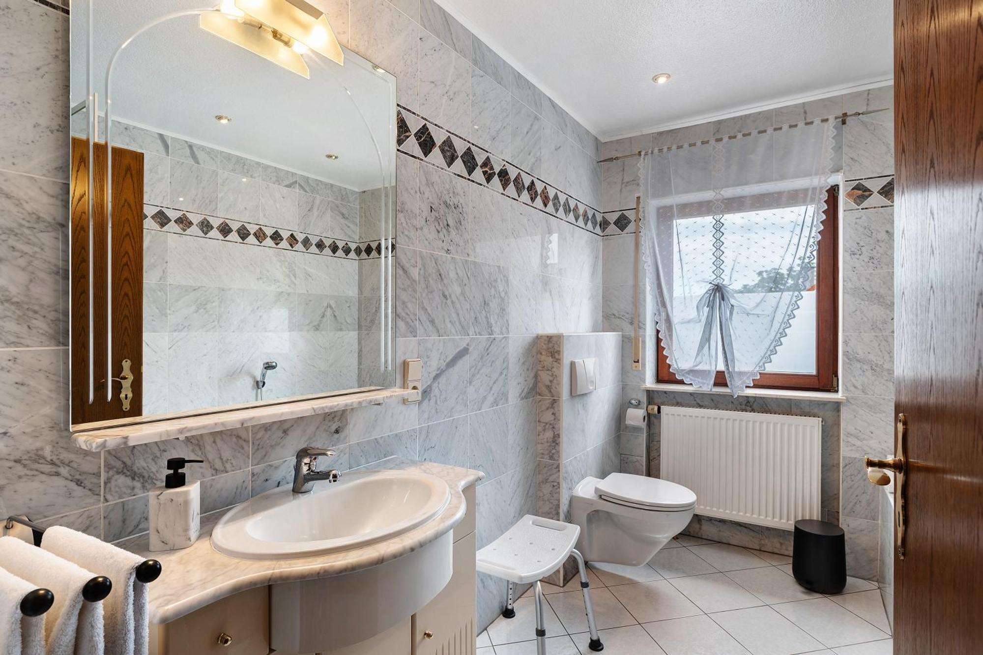 Ferienwohnung Serr Lauf Экстерьер фото